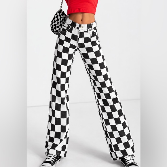 MOTHER Denim - Mother The Insider Ankle Fray Playdate Black/White Checkerboard Print Jeans
